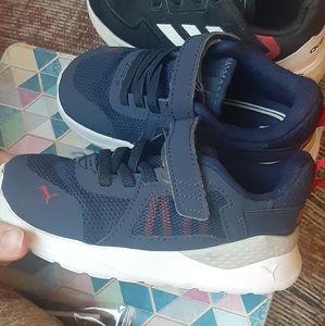 Puma blue and red boys tennis shoes